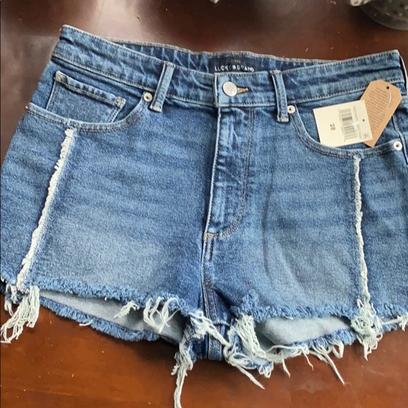 Lucky Brand Pants - 🆕 Lucky Brand 🍀 High Rise Distressed Shorts 6